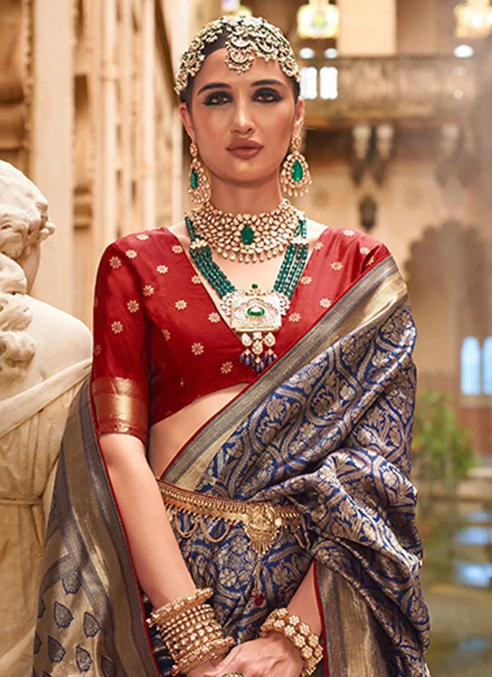 Purple Banarasi Silk Jacquard Weaving Classic Saree